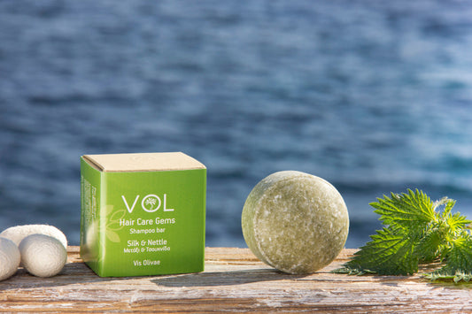 VOL by Vis Olivae, Shampoo Stück Grün mit Spirulina und Weisse Erde